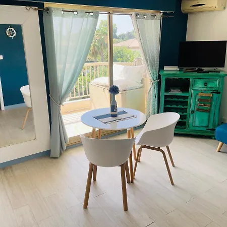 De Standing Climatise, Avec Piscine, Proche De La Apartment *